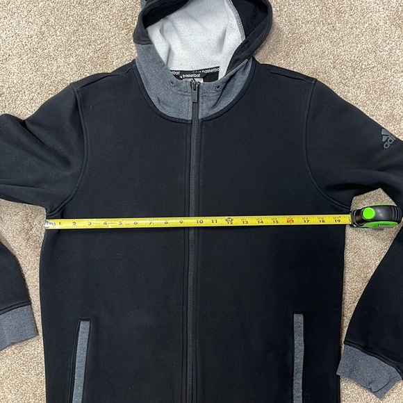 Men's Adidas Basketball Black Zipper Jacket with Hood Size Medium - Picture 6 of 9